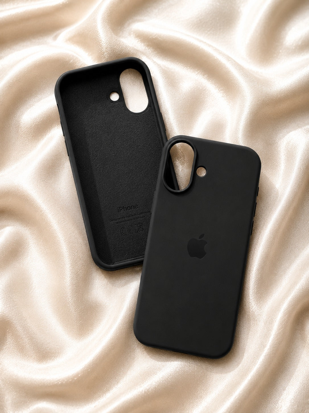 Official Apple Silicone Case for iPhone 17
