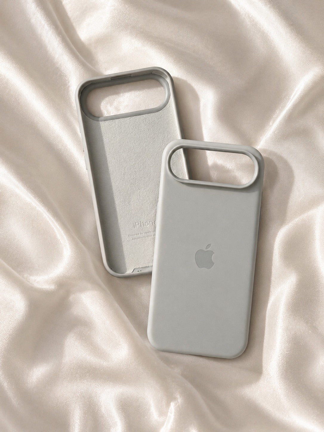 Official Apple Silicone Case for iPhone 17 Air (iPhone Air)