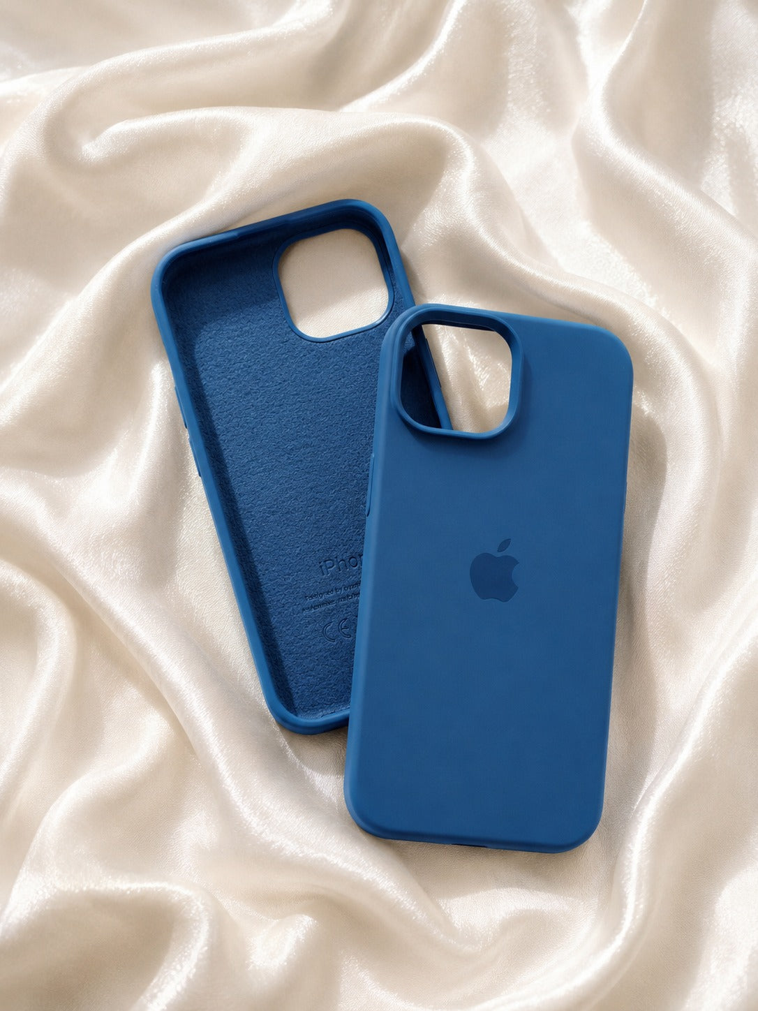 Official Apple Silicone Case for iPhone 15