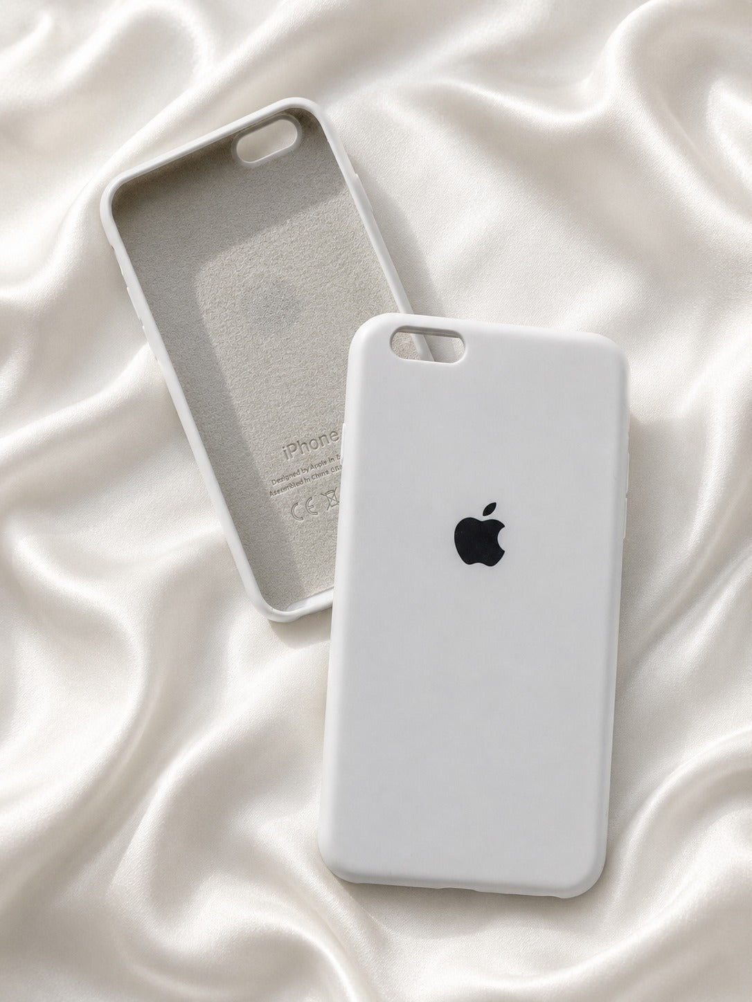 Official Apple Leather Case for iPhone 6s Plus / iPhone 6 Plus
