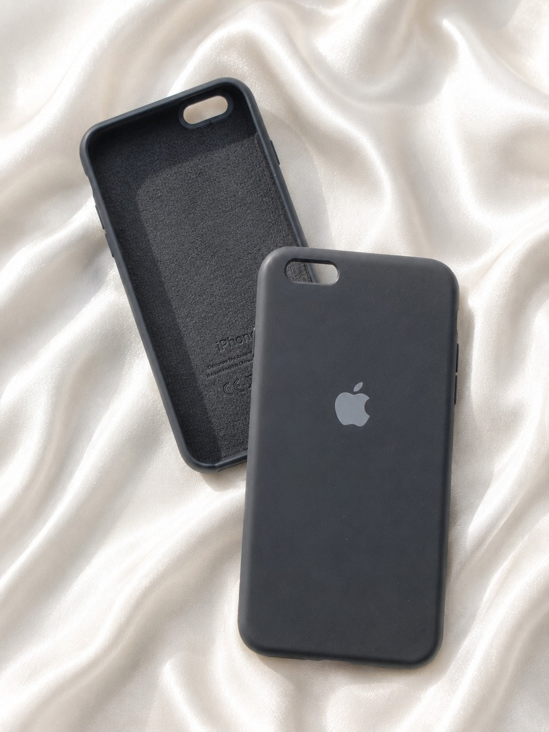 Official Apple Leather Case for iPhone 6s Plus / iPhone 6 Plus