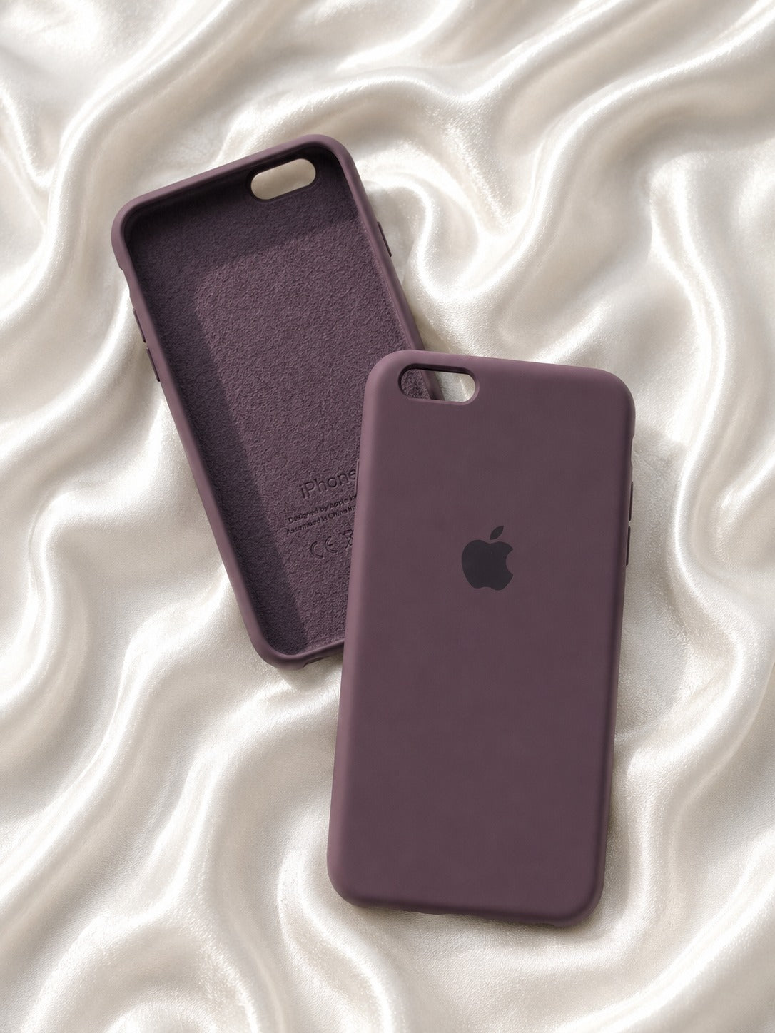 Official Apple Leather Case for iPhone 6s Plus / iPhone 6 Plus