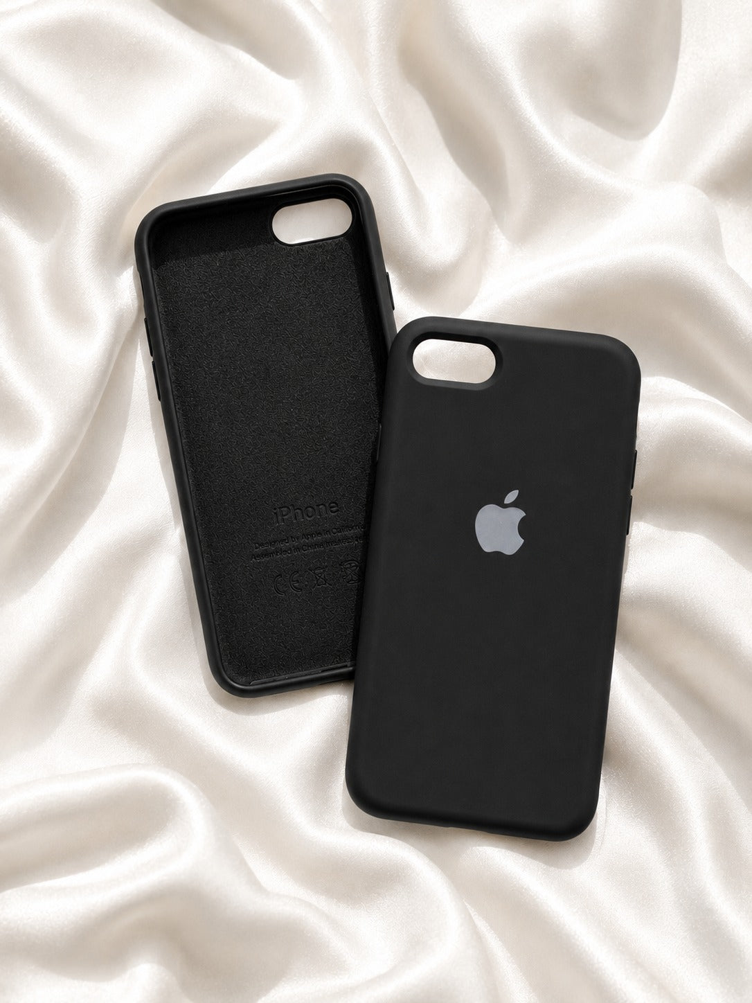 Official Apple Silicone Case for iPhone 7 / 8 / SE