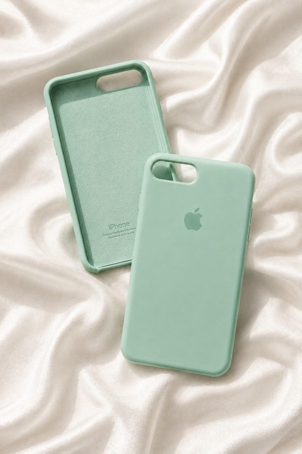 Official Apple Silicone Case for iPhone 7 Plus / 8 Plus