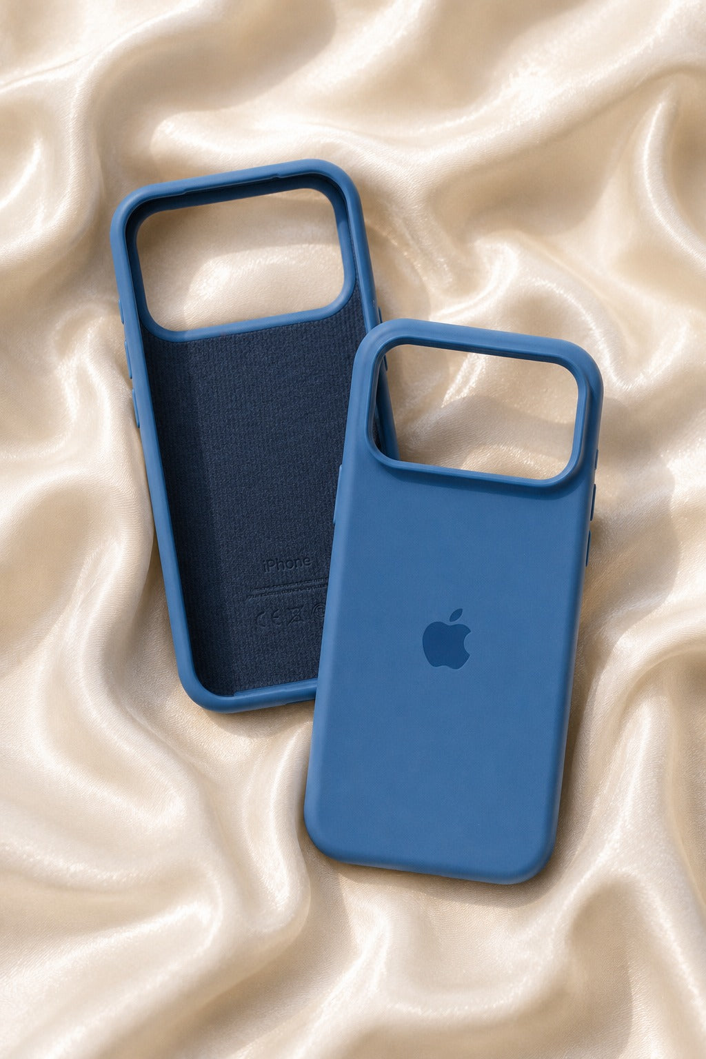 Official Apple iPhone 17 Pro Case – Protective Silicone Cover